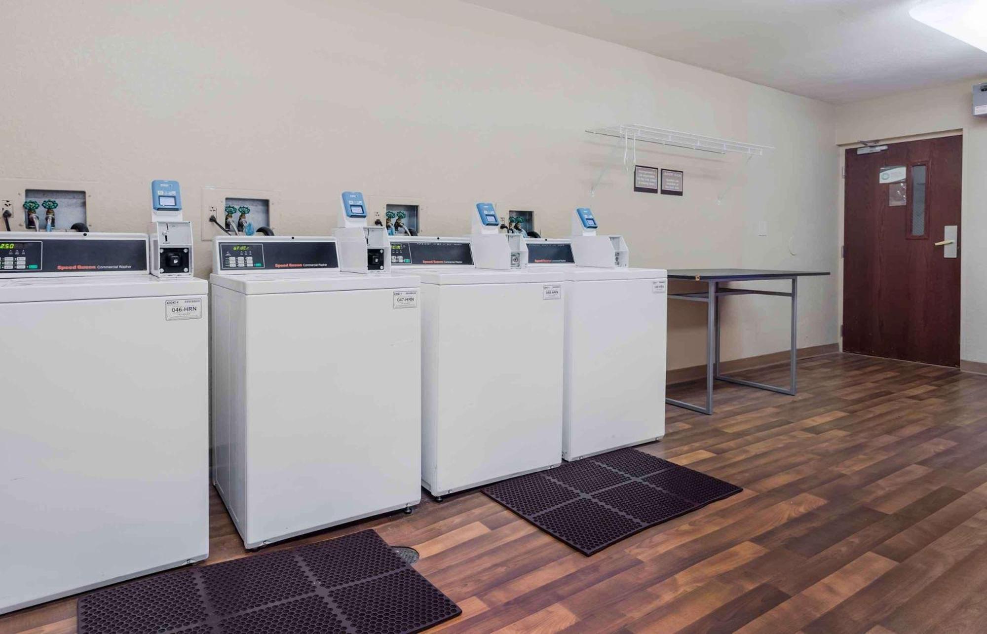 Extended Stay America Suites - Houston - Galleria - Westheimer Exteriör bild